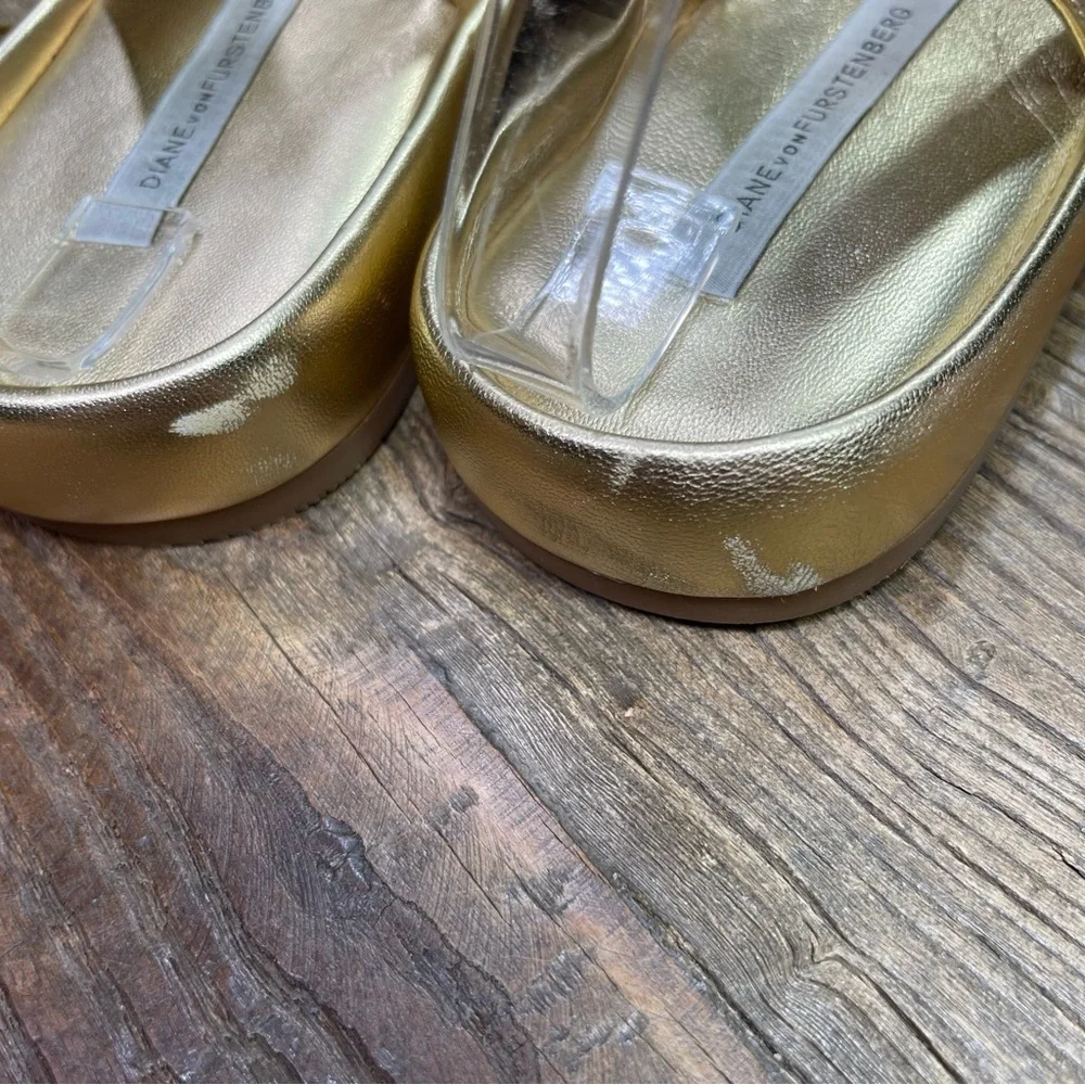 Diane Von Furstenberg Susie Metallic Gold Leather Sandal Size 9.5